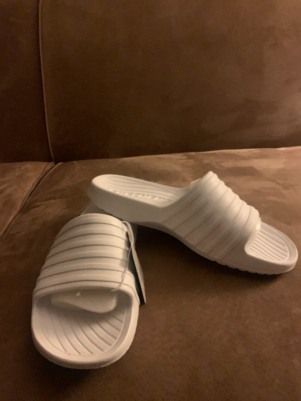 Skechers Foamies Swag Shore White Slide Sandals Size 10 NWT NIB